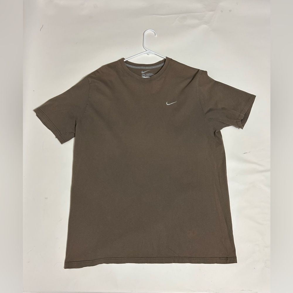 Vintage Y2K Nike Men’s Crewneck Brown T Shirt Embroidered Swoosh Size 2XL